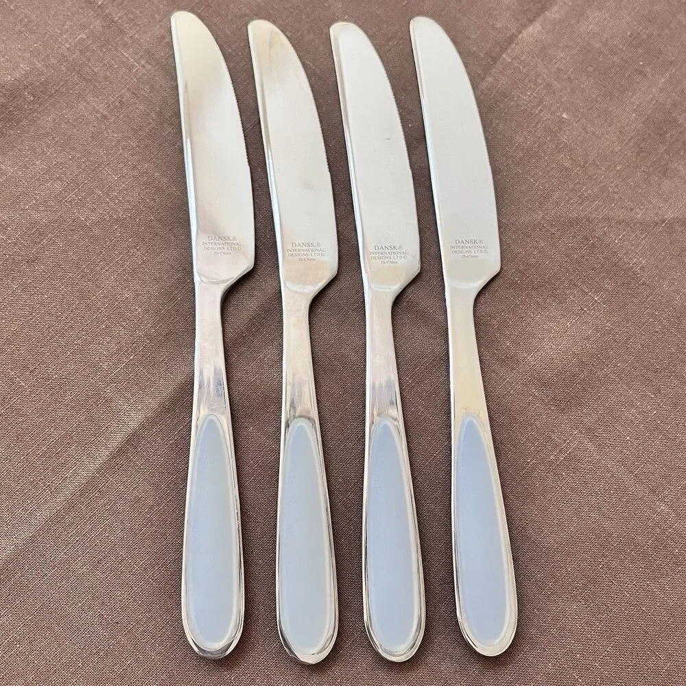 4 Dansk Dinner Knife Pearl-Gray Silicone Inlay Handle Stainless Modern Flatware